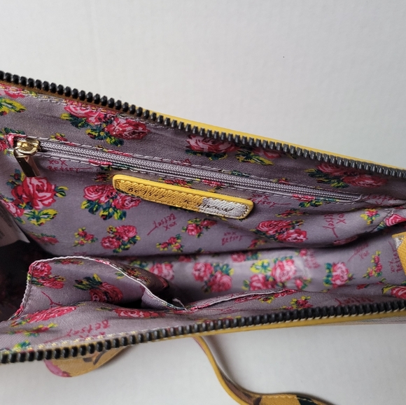 Betsey Johnson Purse - Picture 4 of 4